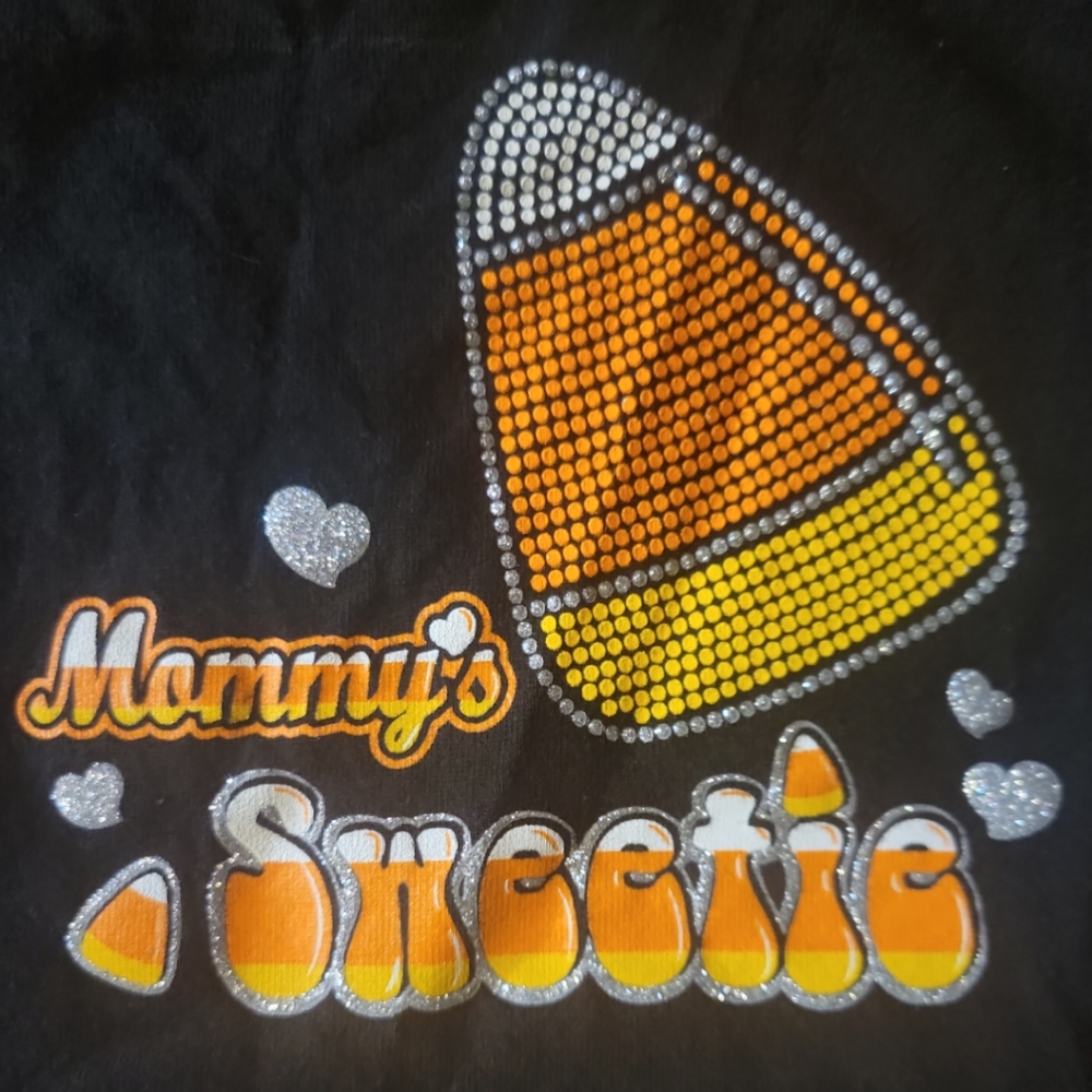 T-SHIRT Toddler Mommy's Sweetie Candy Corn Silver Hearts 24M Long Sleeve Black